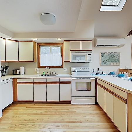 Harbor Cove Cottage Edgartown Exterior photo